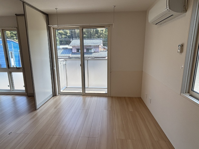 パインシティ福　B棟の洋室