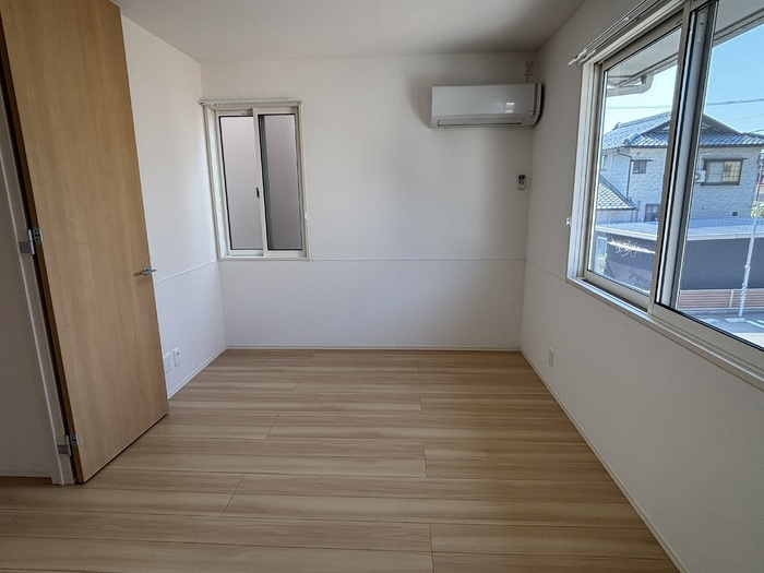 パインシティ福　B棟の洋室