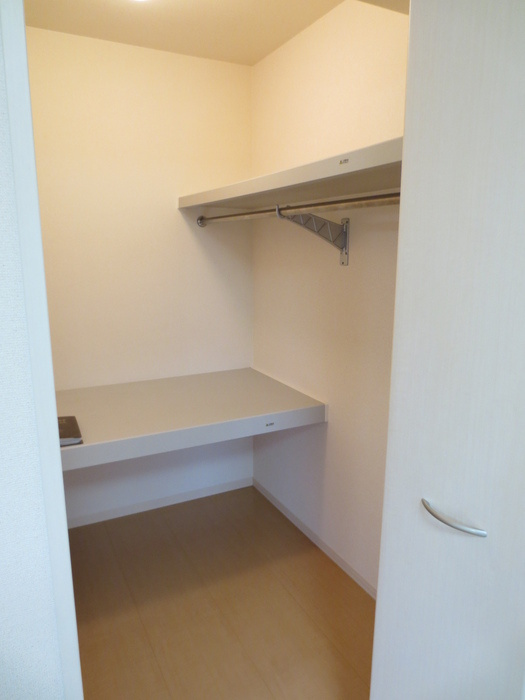 メゾン定正　Aの収納