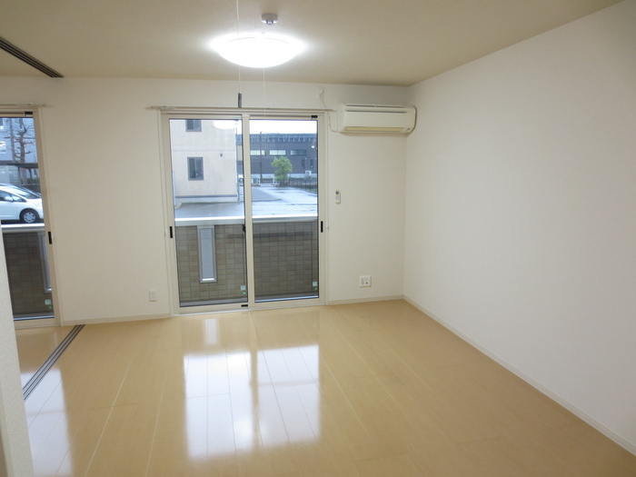 メゾン定正　Aの居間・リビング