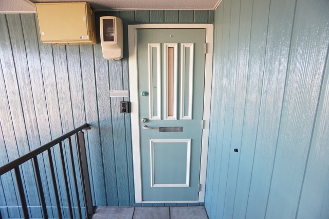 リビングタウン若杉　Ｃのエントランス