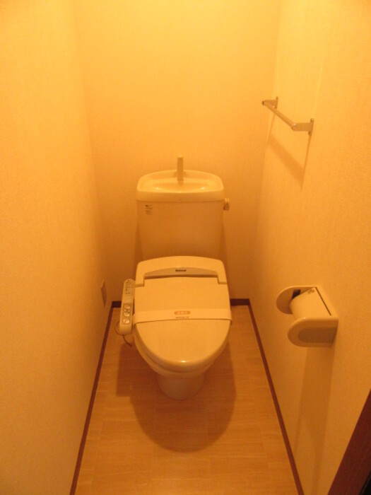 コーポ チェリッシュ　Ｂのトイレ