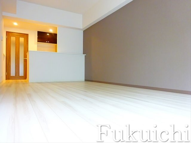 イルミナーレ学大の居間・リビング