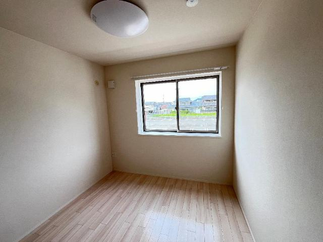 グランドゥール宮前の内装|洋室