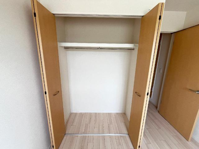 グランドゥール宮前の収納|クローゼット