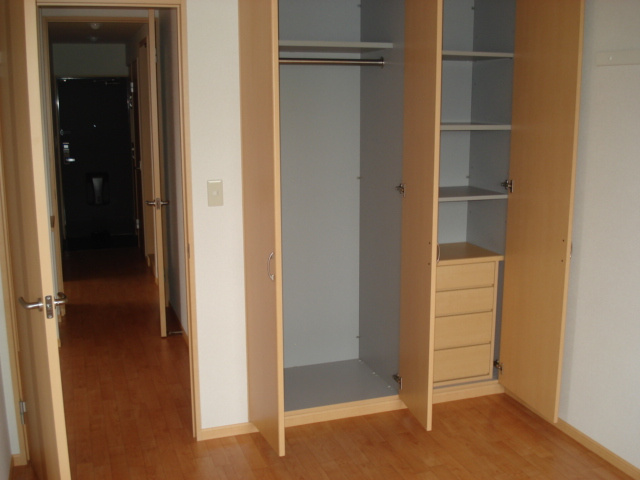 ルーラルⅡの収納|クローゼット