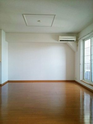 【居間・リビング】 | サンキャッスルＳ・Ⅵ | 居間です