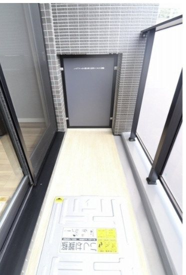 AIFLAT中目黒のバルコニー