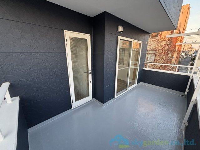 平塚市花水台　中古戸建のバルコニー