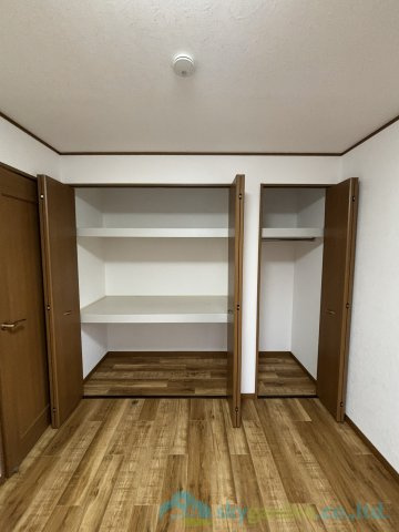 平塚市花水台　中古戸建の収納