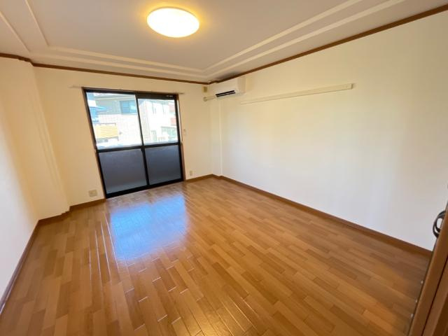 クロワール五日市の内装|洋室