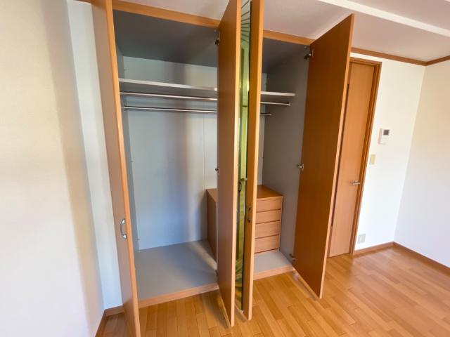 クロワール五日市の収納|クローゼット