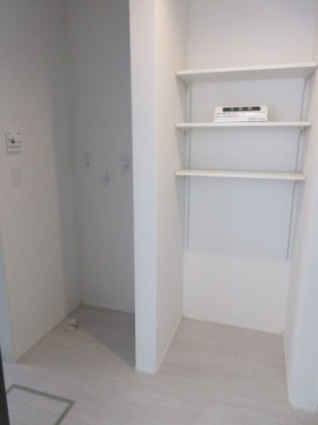 【仲介手数料無料】新築戸建　熊谷市肥塚585-26（全1棟）のランドリースペース