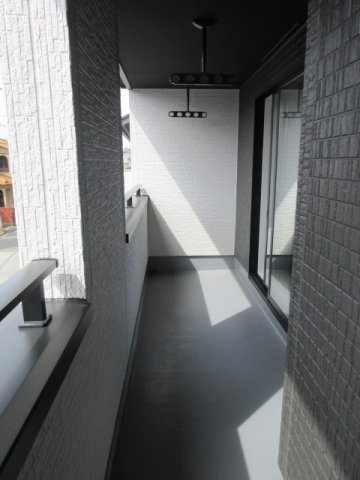 【仲介手数料無料】新築戸建　熊谷市肥塚585-26（全1棟）のバルコニー