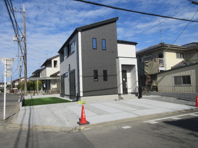 【仲介手数料無料】新築戸建　熊谷市肥塚585-26（全1棟）の外観