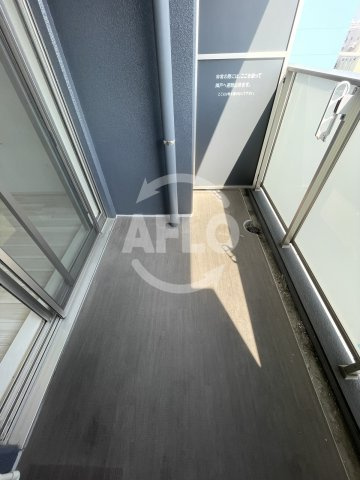 エステムプラザ福島ジェネル　吉野小学校のバルコニー|エステムプラザ福島ジェネル　バルコニー