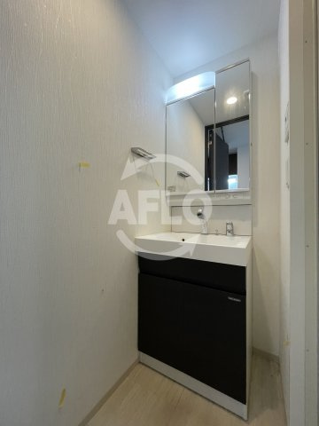 エステムプラザ福島ジェネル　吉野小学校の洗面所|エステムプラザ福島ジェネル　洗面所