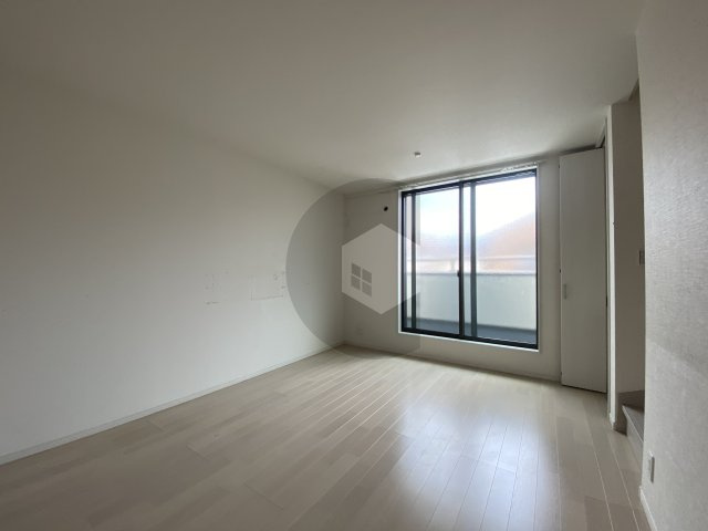 サンシャイン菱江の居間・リビング