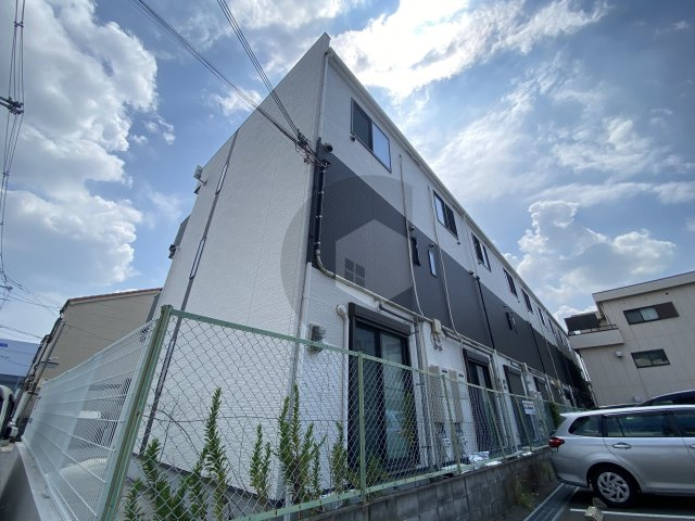 サンシャイン菱江の外観