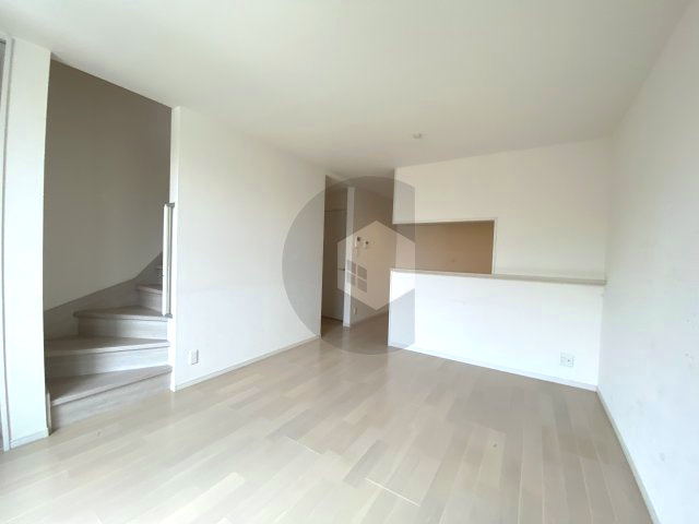 サンシャイン菱江の居間・リビング