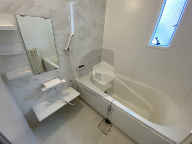 サンシャイン菱江の浴室