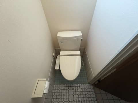 小金井貸店舗事務所のトイレ