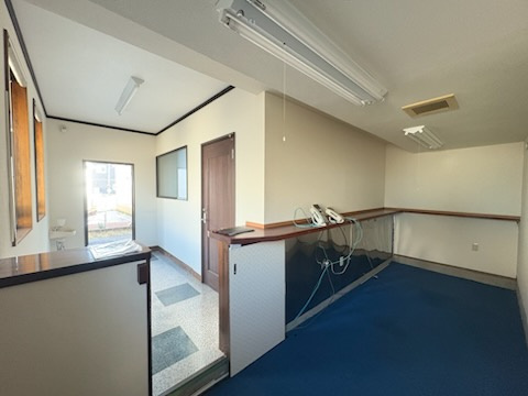 小金井貸店舗事務所の内装