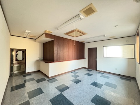 小金井貸店舗事務所のロビー