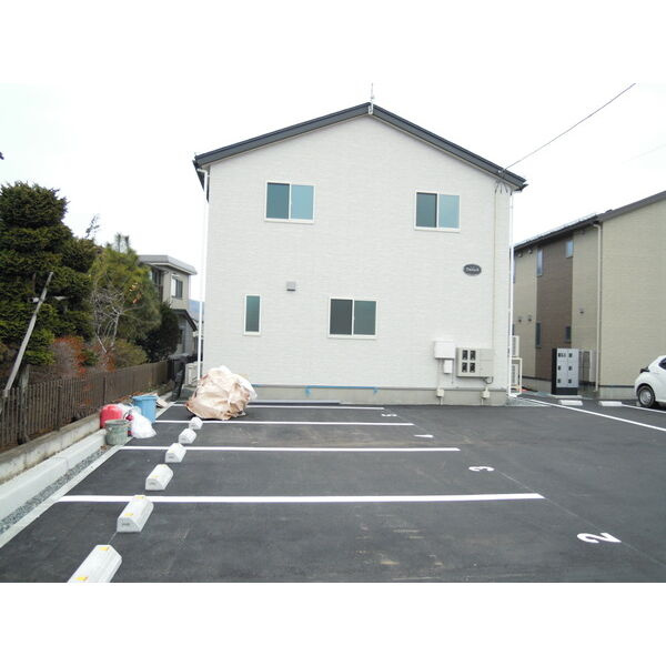 【新築】Tierra(ティエラ)の駐車場