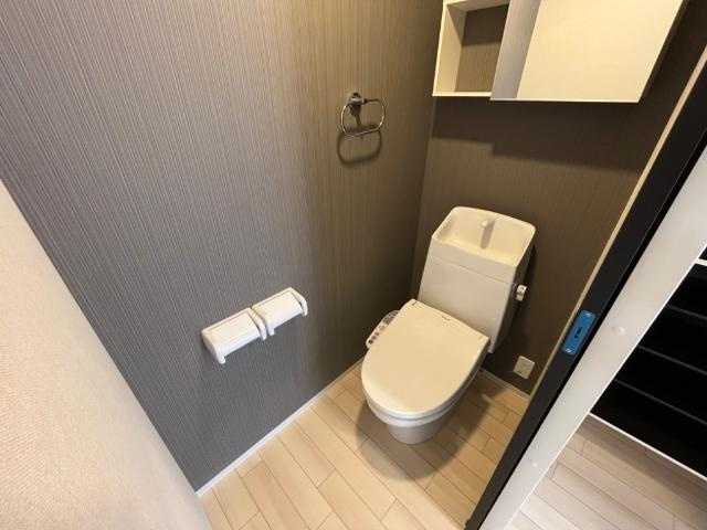ウィステリアハイツⅠのトイレ|シャワー付トイレ
