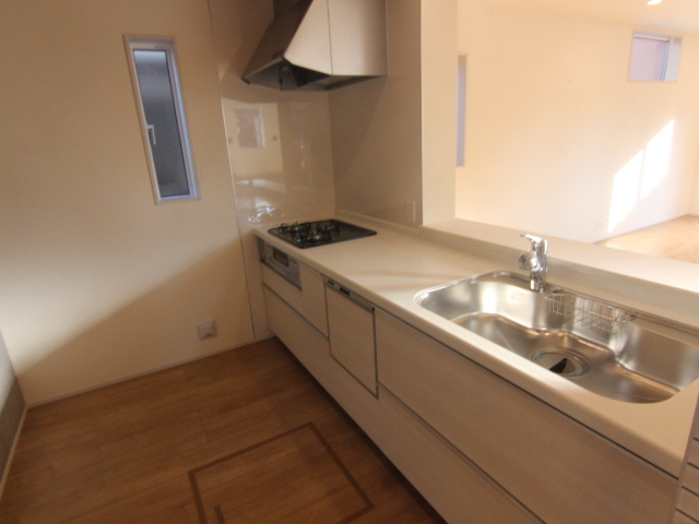【ブルーミングガーデン1号棟】太宰府市青山２丁目　新築戸建のキッチン