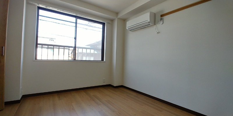 大田区田園調布２丁目の賃貸マンションの居間・リビング|こちらのリビングで趣味の時間をお楽しみください