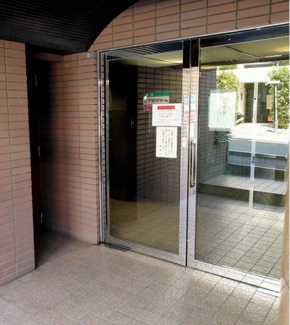 【エントランス】
