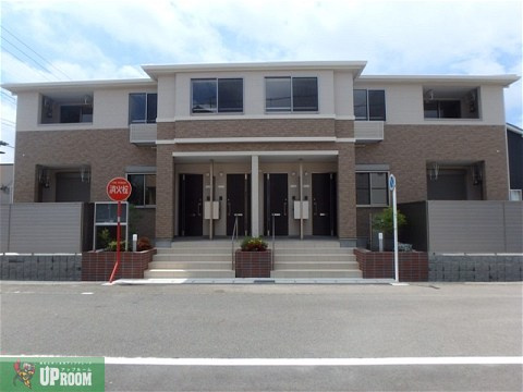 パインヒルズ岡