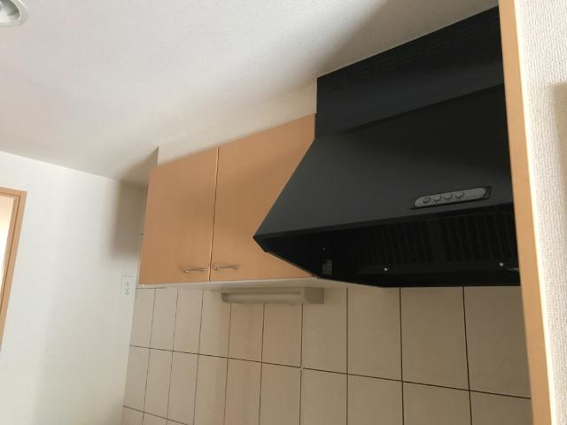 Ｌ’ａｃｏｒｎのキッチン|シロッコファン