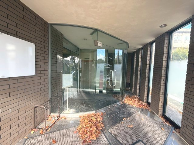 蒲郡診療所跡・住居の外観