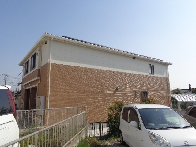 エイム・ラ・ボワの駐車場