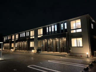 【駐車場】 | グランメリー | 外観写真（夜）