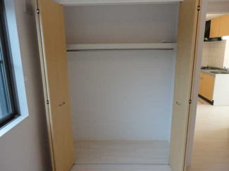 【収納】 | ピオーネ・M | 洋室クローゼット