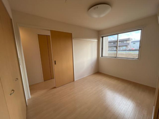 【内装】 | クラーヴォ | 洋室