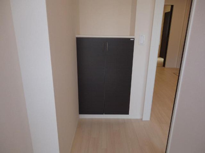 【玄関】 | アベニール上野田 | シューズボックス