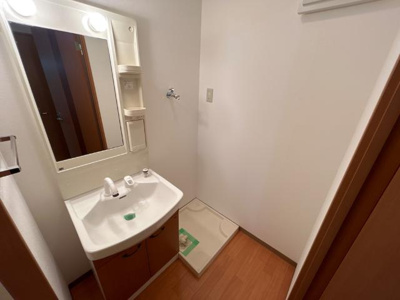 【洗面所】 | ヴェルジュール御着 | 洗髪洗面化粧台