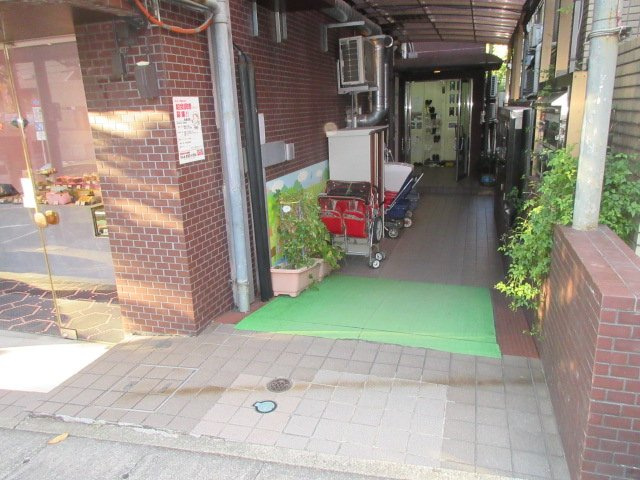 【エントランス】 | 第2鷺坂ビル