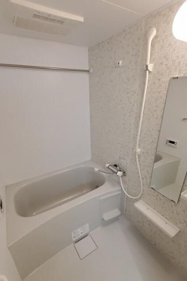 【浴室】 | リブリ・三軒茶屋