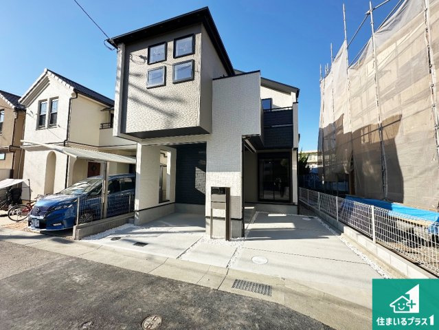 宝塚市泉町　新築一戸建て