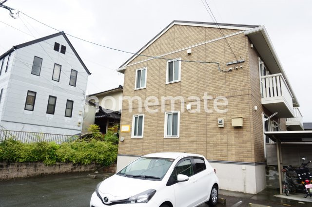 熊本市中央区壺川１丁目のアパート