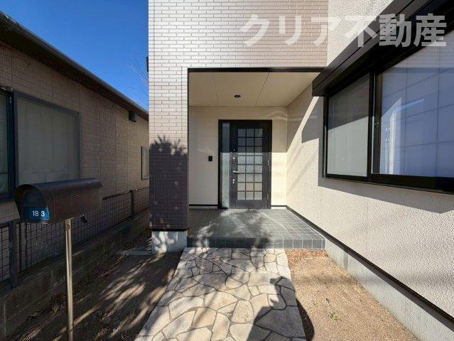 【エントランス】 | 前橋市岩神町　中古住宅