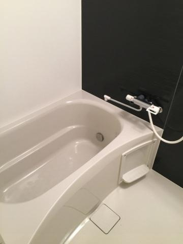 リブリ・サンヴィレッジ26の浴室