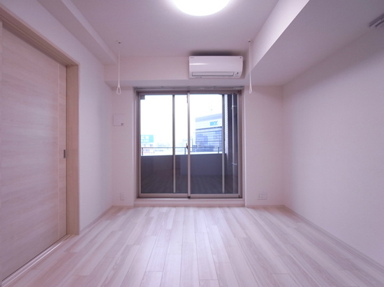 リブリ・サンヴィレッジ26の居間・リビング