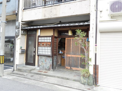 【エントランス】 | 栄すし